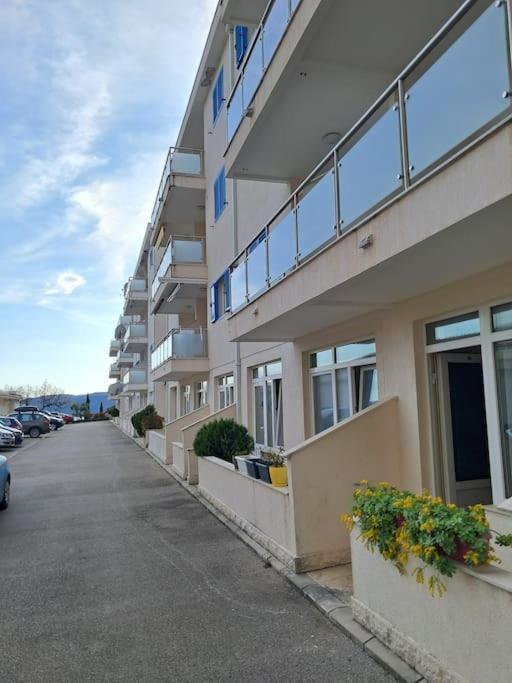 Holiday Home Apartment Budva Dış mekan fotoğraf